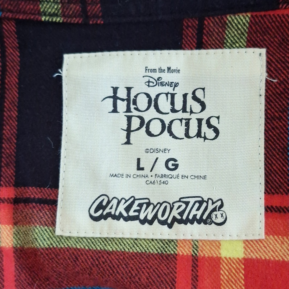 Women's Hocus Pocus Dani Button-Up Shirt - Classic Flannel Style - Picture 7 of 7
